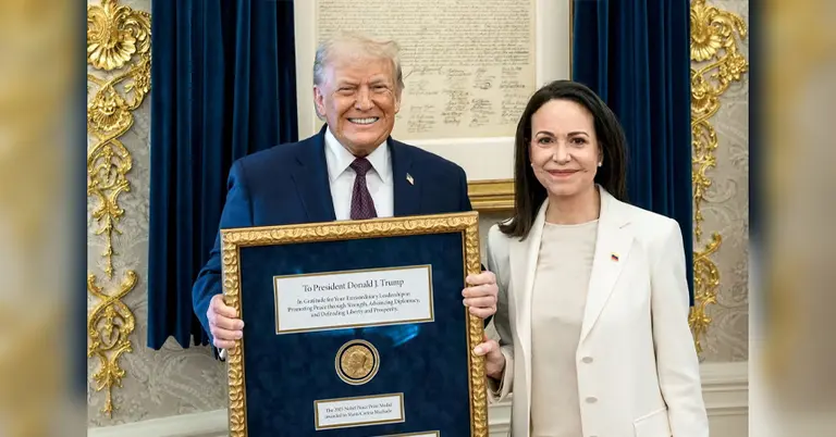 ডোনাল্ড ট্রাম্প ও মারিয়া করিনা মাচাদো